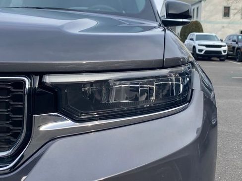 Used 2024 Jeep Grand Cherokee Limited 4xe image 14