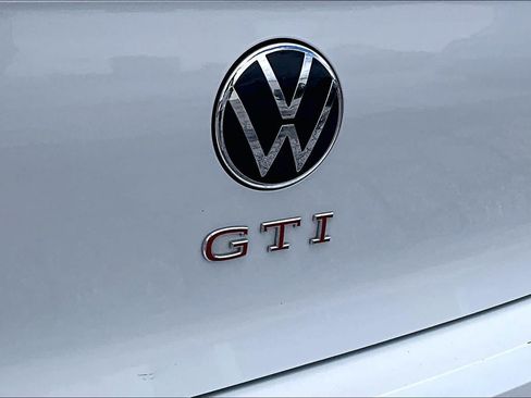 Used 2024 Volkswagen GTI Autobahn FWD image 27