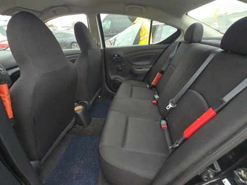 Used 2016 Nissan Versa S image 5