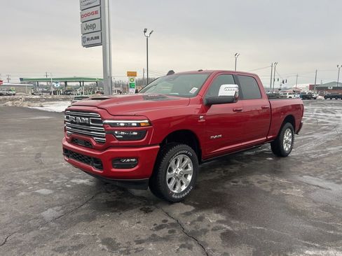 New 2026 RAM 2500 Laramie AWD/4WD image 7