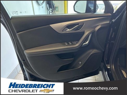 Used 2023 Chevrolet Blazer LT w/ Convenience Package AWD/4WD image 10