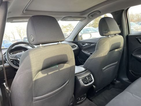 Used 2016 Chevrolet Malibu LT image 19