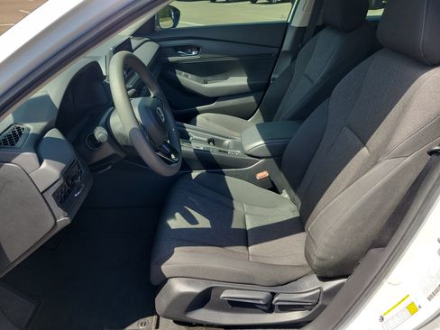 Used 2024 Honda Accord LX image 23