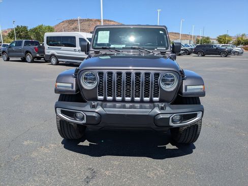 Used 2021 Jeep Wrangler Unlimited Sahara AWD/4WD image 9