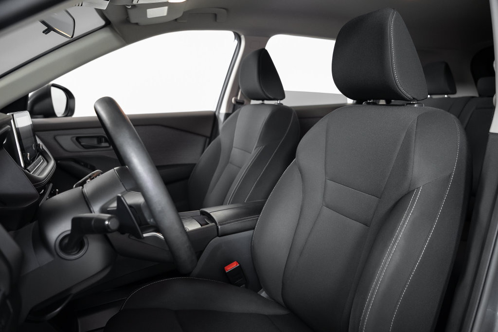 Used 2023 Nissan Rogue S FWD image 19