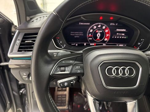 Used 2019 Audi SQ5 Prestige image 32