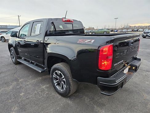 Used 2022 Chevrolet Colorado Z71 image 4