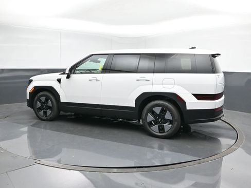 New 2026 Hyundai Santa Fe SE FWD image 3