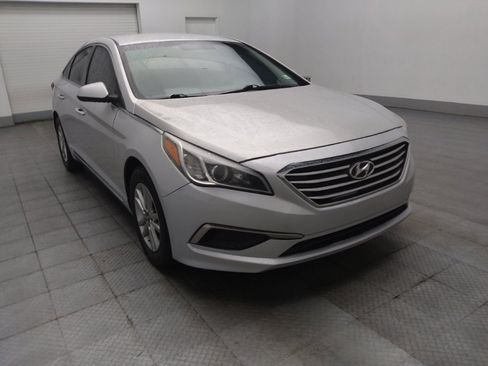 Used 2017 Hyundai Sonata SE FWD image 13