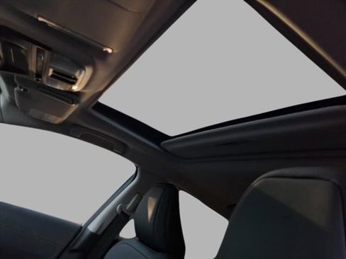 New 2025 Subaru Crosstrek 2.5i Limited w/ Crosstrek Mirror Package image 16