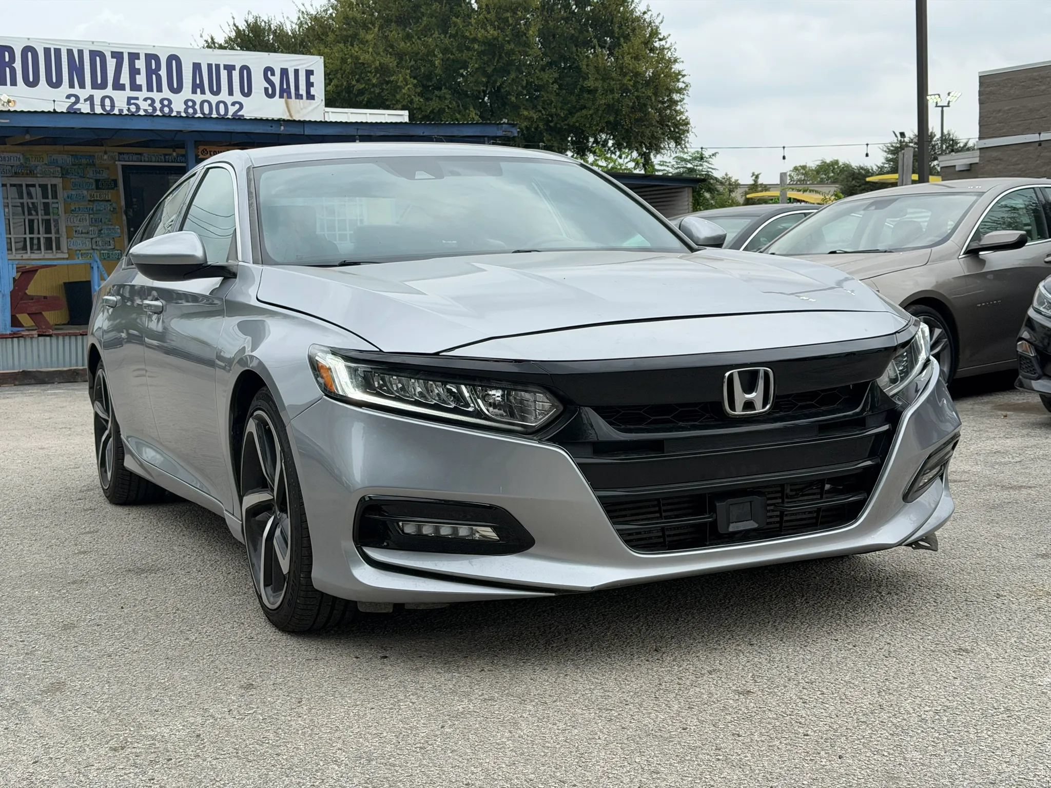 Used 2020 Honda Accord Sport image 1