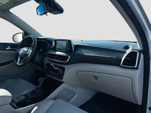 Used 2019 Hyundai Tucson SEL image 31