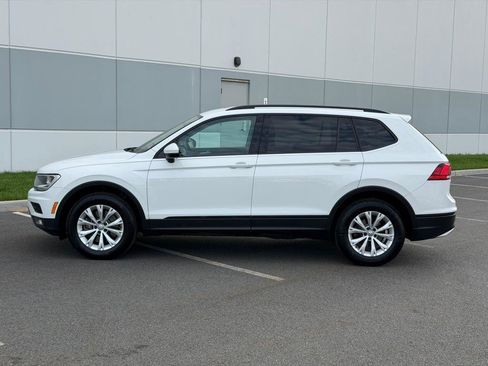 Used 2018 Volkswagen Tiguan S image 8