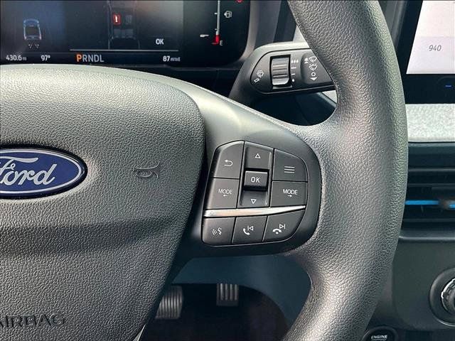 New 2026 Ford Maverick XLT FWD image 18