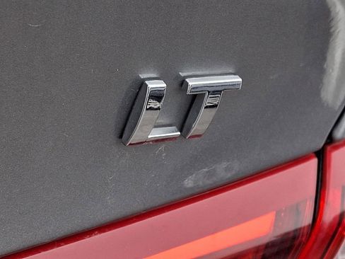 Used 2024 Chevrolet Malibu LT FWD image 30