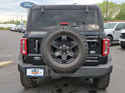 Used 2025 Ford Bronco Outer Banks AWD/4WD image 5