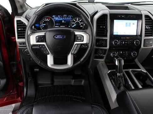 Used 2017 Ford F150 Lariat AWD/4WD image 10