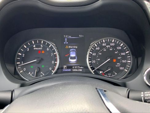 Used 2023 INFINITI Q50 Luxe w/ Cargo Package RWD image 26