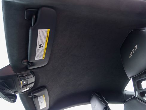 Certified 2022 Porsche 911 GT3 image 30