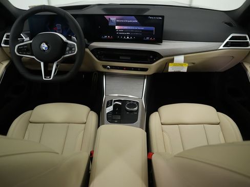 New 2026 BMW 330i Sedan w/ M Sport Package image 13
