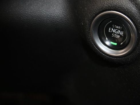 Used 2022 Chevrolet Silverado 1500 W/T RWD image 27