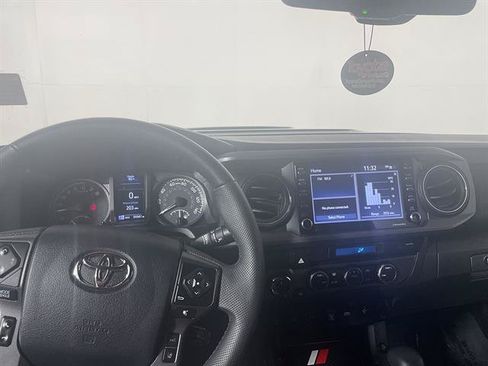 Certified 2023 Toyota Tacoma TRD Sport w/ Technology Package AWD/4WD image 15
