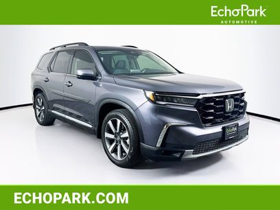 Used 2025 Honda Pilot Elite