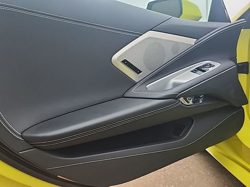 Used 2024 Chevrolet Corvette Stingray Preferred Cpe w/ Z51 Performance Package image 14