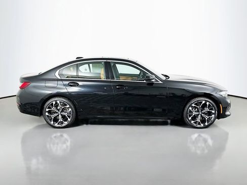 New 2026 BMW 330i xDrive Sedan w/ Convenience Package AWD/4WD image 4