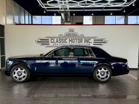 Used 2009 Rolls-Royce Phantom Sedan RWD image 5