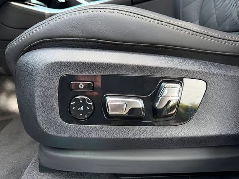 New 2026 BMW X5 sDrive40i w/ M Sport Package RWD image 11