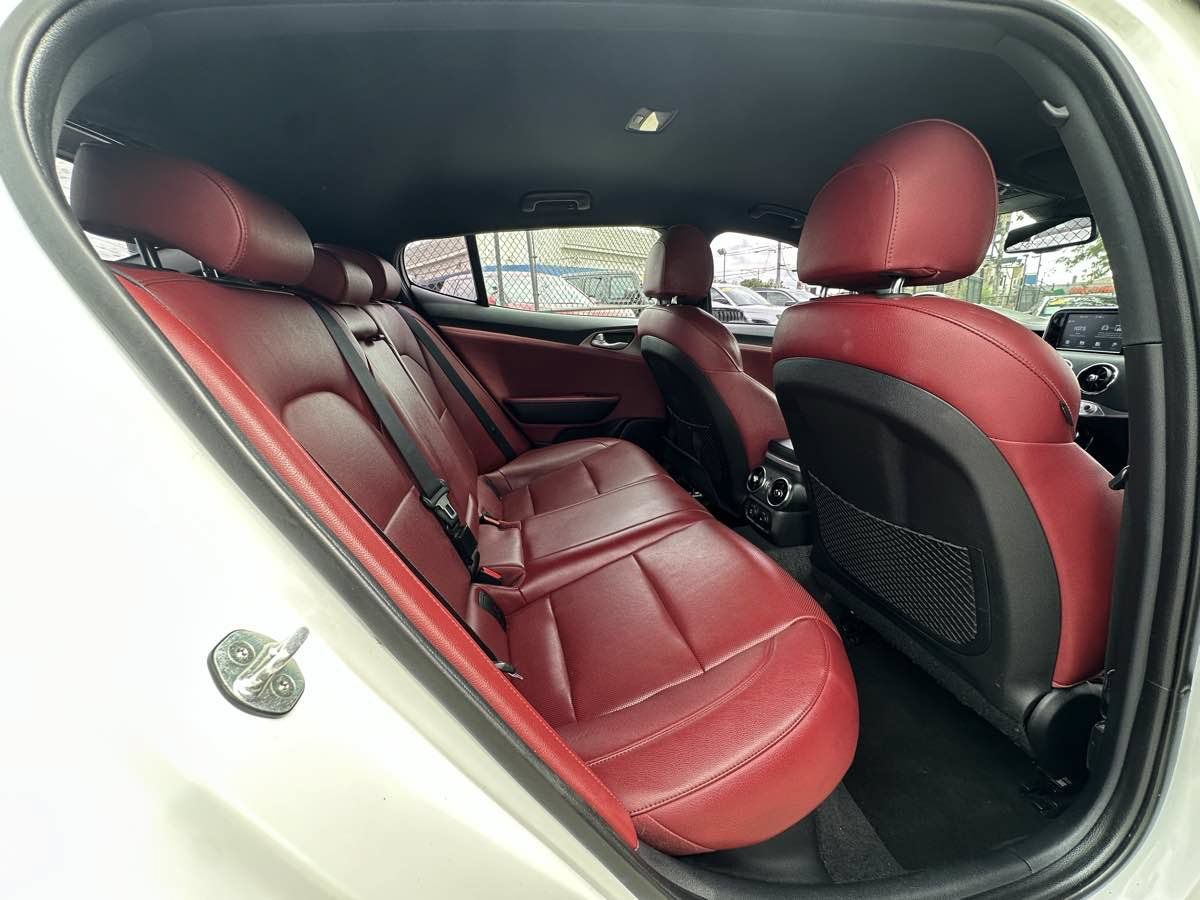 Used 2019 Kia Stinger GT RWD image 35