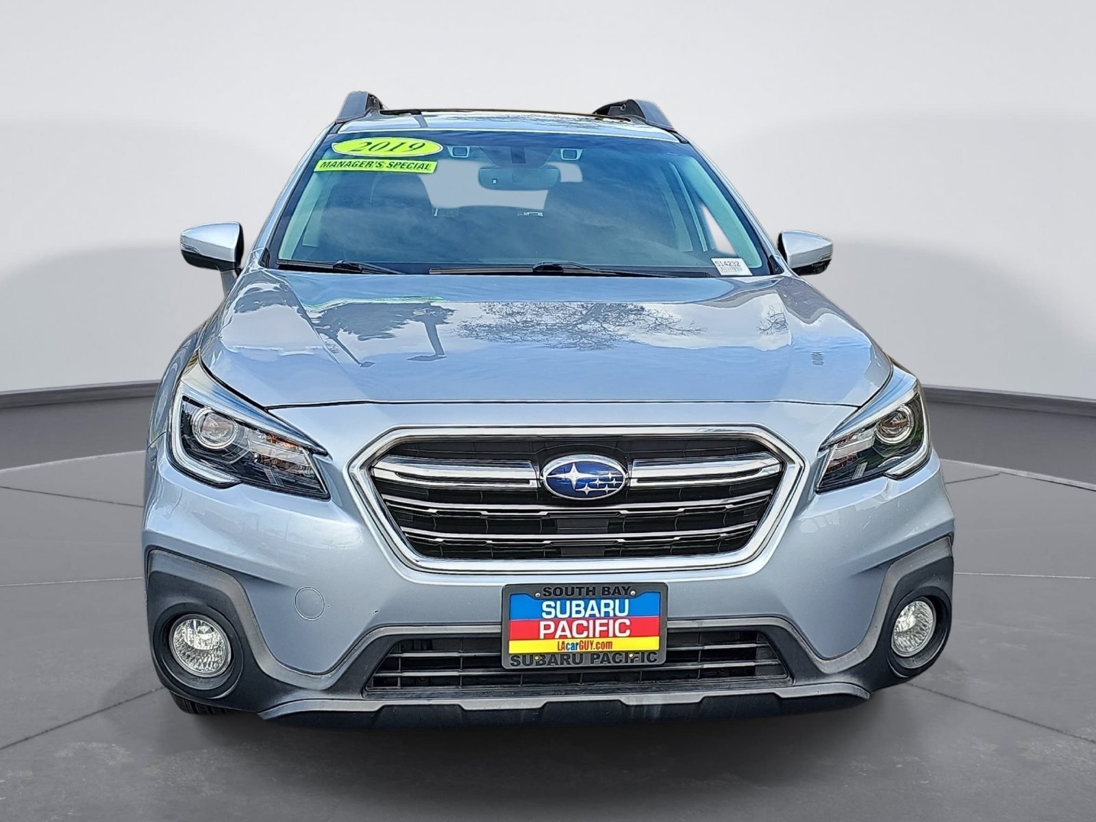Used 2019 Subaru Outback 3.6R Limited AWD/4WD image 8