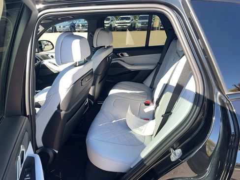 Used 2025 BMW X5 M60i w/ Climate Comfort Package image 13
