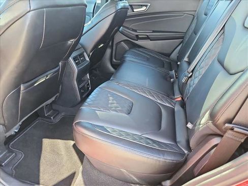 Used 2024 Ford Edge Titanium image 16