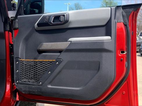 Used 2022 Ford Bronco Badlands w/ Sasquatch Package image 23