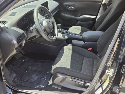 Certified 2024 Honda HR-V LX image 10