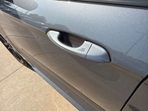 Used 2021 Ford Edge ST-Line FWD image 11