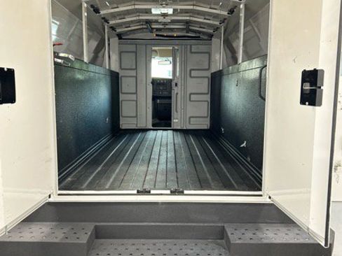 Used 2020 GMC Savana 3500 w/ Power Convenience Package image 35