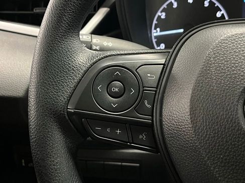 Used 2024 Toyota Corolla LE image 23