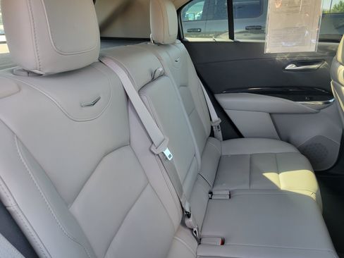 Used 2023 Cadillac XT4 Premium Luxury AWD/4WD image 15