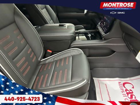 New 2026 GMC Yukon XL AT4 Ultimate AWD/4WD image 31