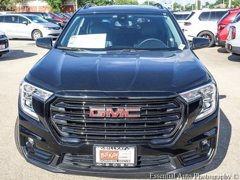 Used 2023 GMC Terrain SLT w/ Elevation Edition AWD/4WD image 6