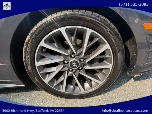 Used 2020 Hyundai Sonata Limited FWD image 4