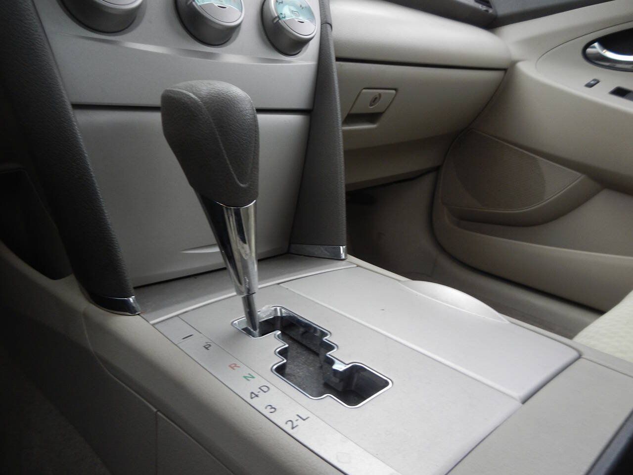 Used 2007 Toyota Camry CE FWD image 39