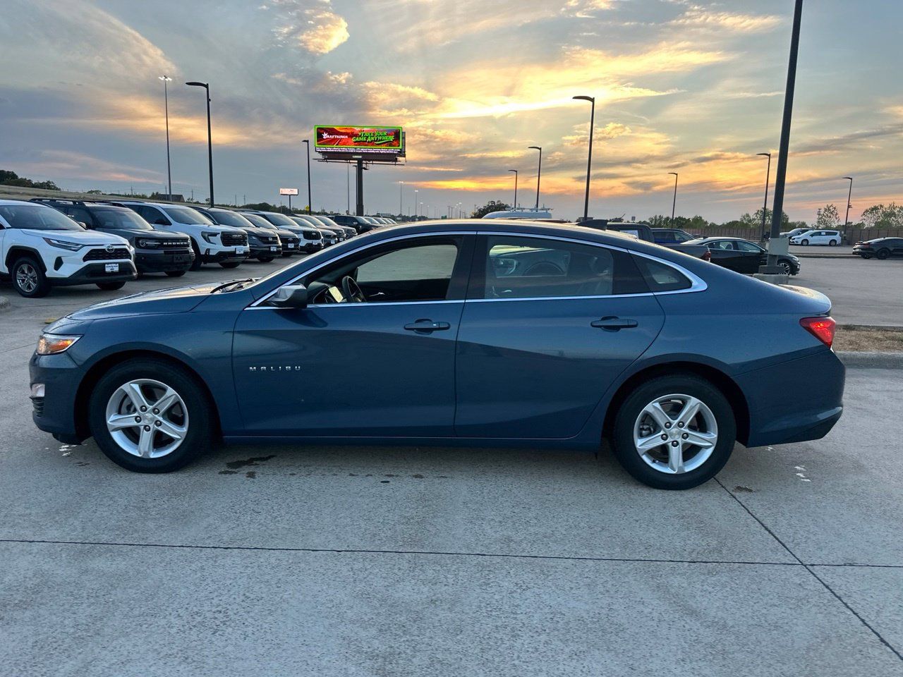 Used 2024 Chevrolet Malibu LS FWD image 10