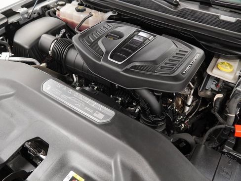 Certified 2024 Jeep Grand Wagoneer Series III w/ Rear Seat Video Group 1 image 59