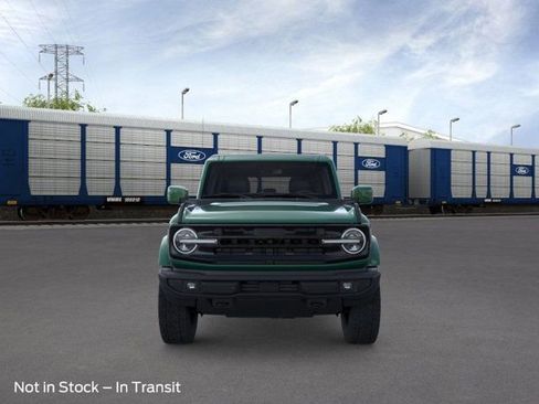 New 2025 Ford Bronco Outer Banks image 6