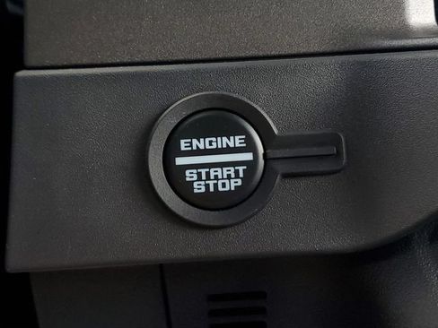 Used 2025 Ford Bronco Badlands AWD/4WD image 37