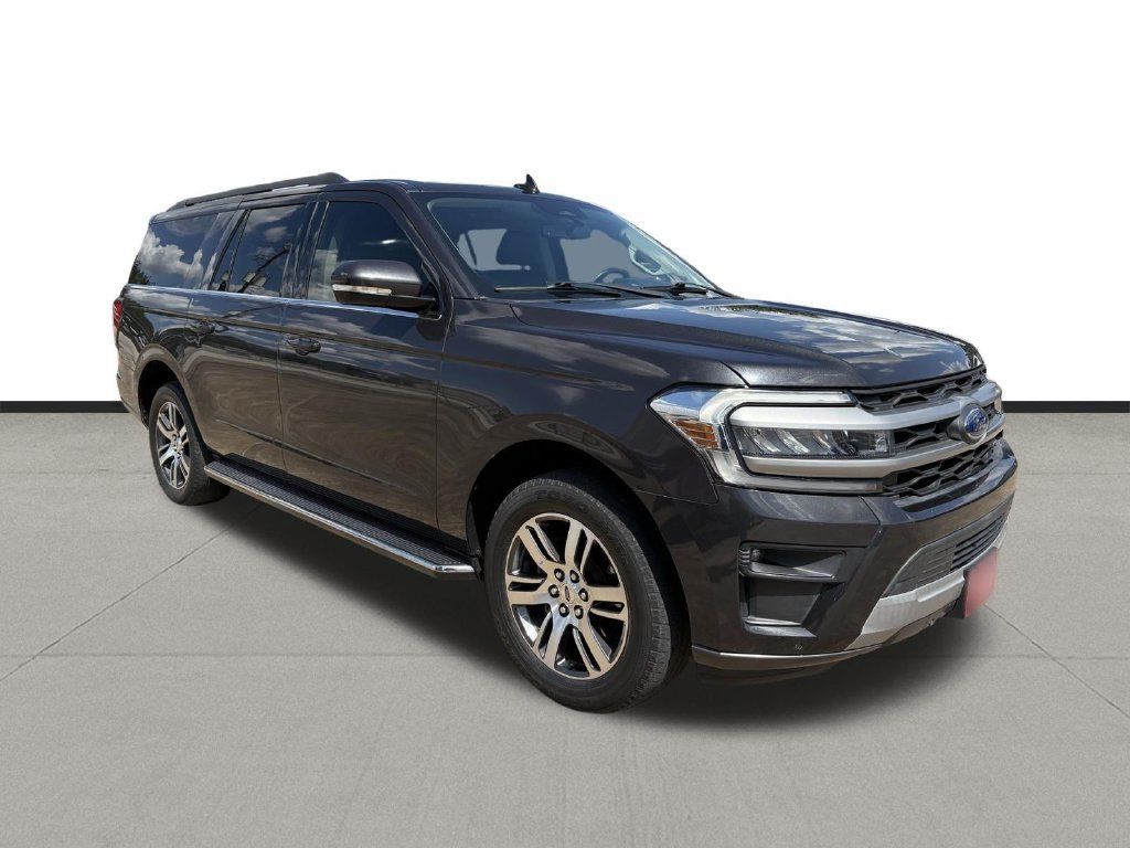 Used 2022 Ford Expedition Max XLT RWD image 7